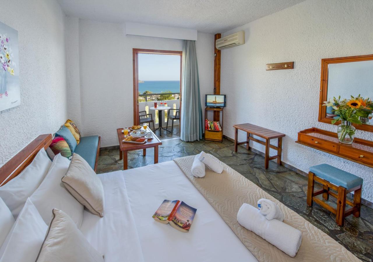 Folia Apartments Chania Agia Marina エクステリア 写真