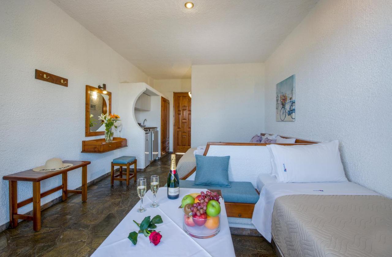 Folia Apartments Chania Agia Marina エクステリア 写真