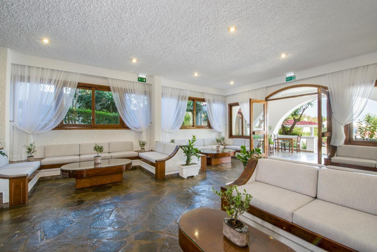 Folia Apartments Chania Agia Marina エクステリア 写真
